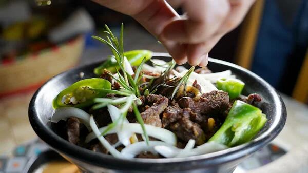 Tibs – spiced meat dish